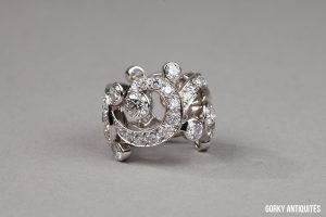 CARTIER-Bague en platine