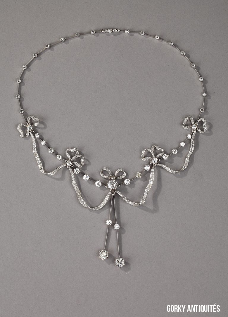 COLLIER VIVIENNE, ÉMAILLÉ - Douka Paris
