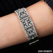 250908_GORKY_inustudio-3