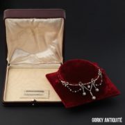 260206_GORKY_inustudio-34square