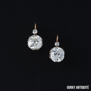 260206_GORKY_inustudio-47square